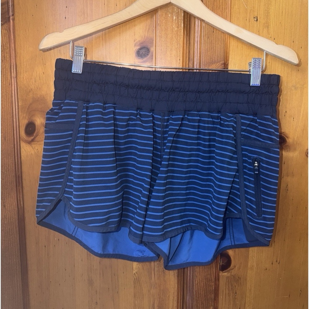 Lululemon Women's 12 Tracker Shorts Lined Running 3.5" Blue Stripe Speed Up Yoga